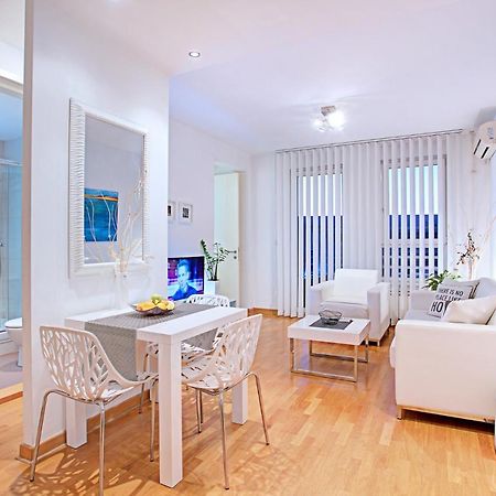Belville Luxury Apartment Белград Екстериор снимка