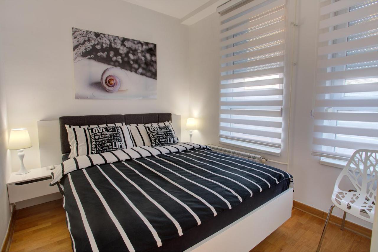 Belville Luxury Apartment Белград Екстериор снимка